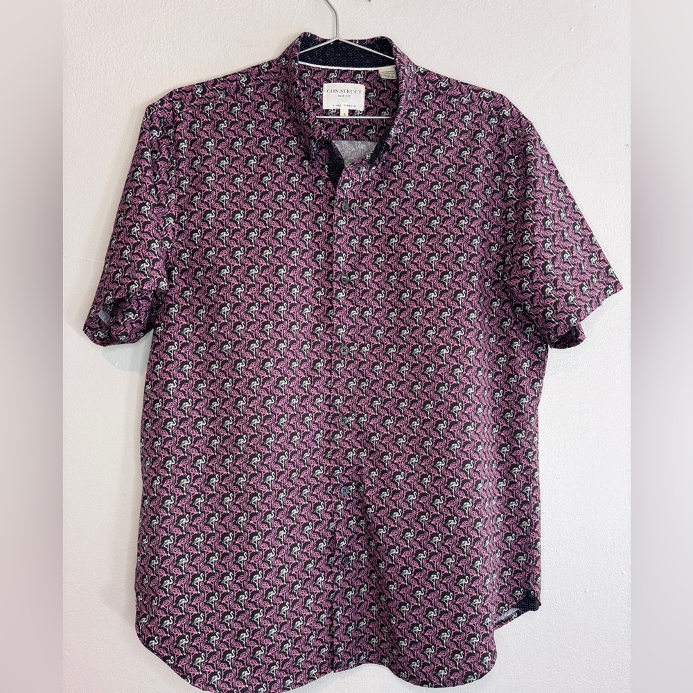 Con.Struct Men’s Flamingo Button down. Sz L slim fit. 4 way stretch.